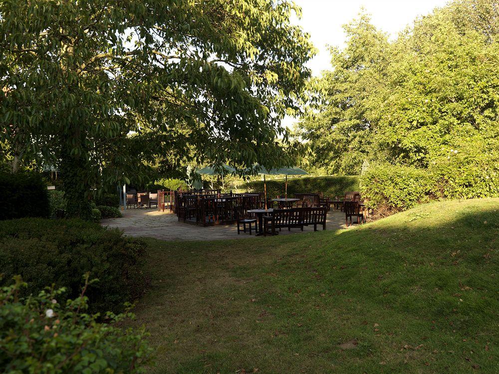 Delta Hotels By Marriott Cheltenham Chase Zewnętrze zdjęcie